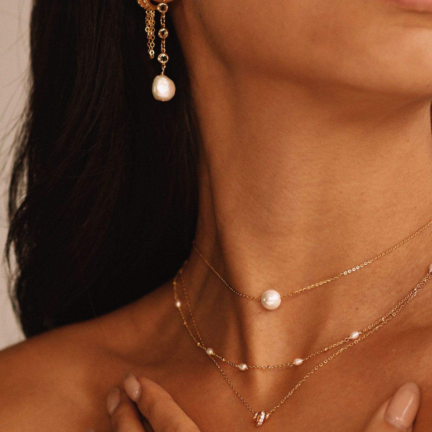 Single Pearl Necklace