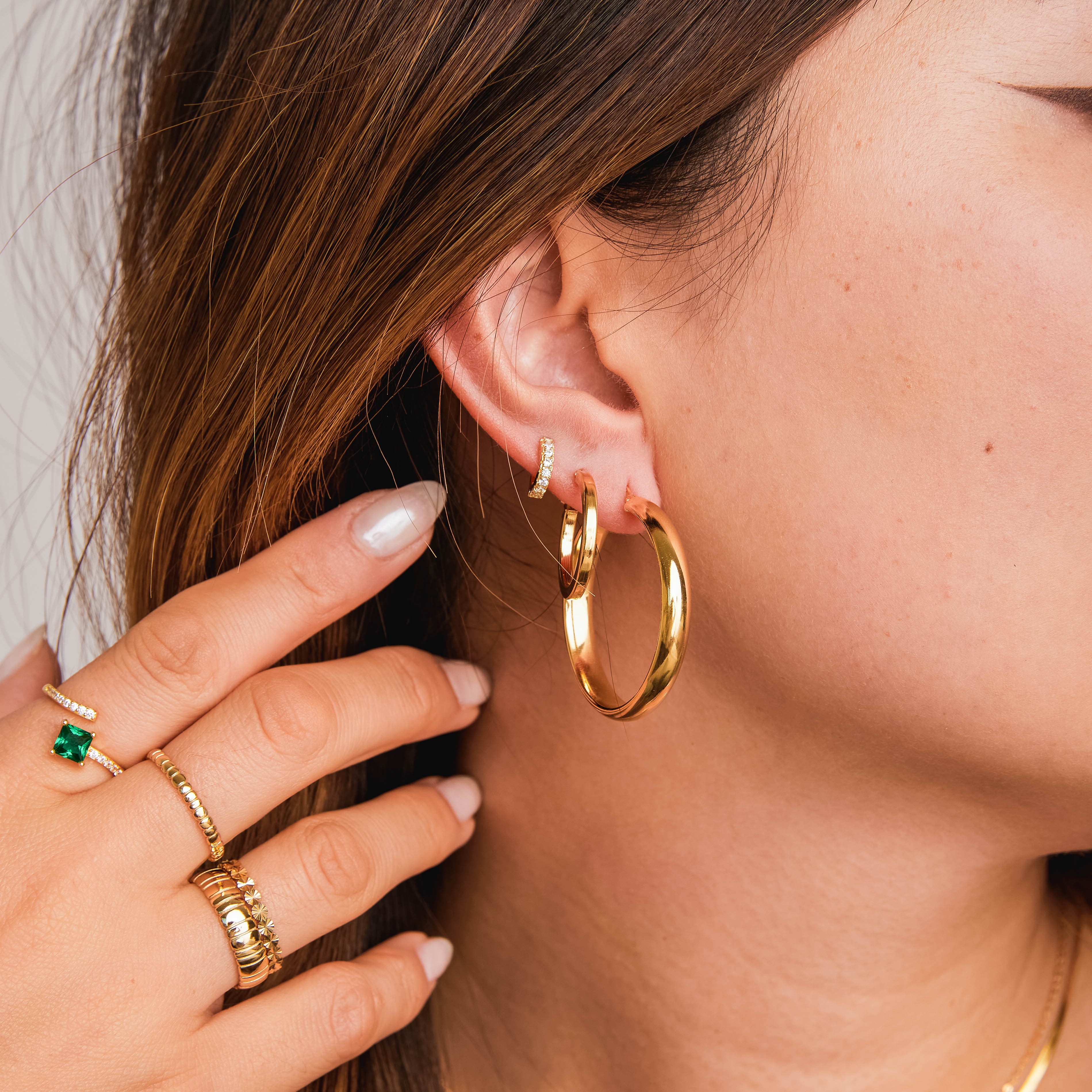 Chunky Rounded Hoops