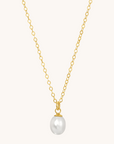 Dainty Teardrop Pearl Necklace