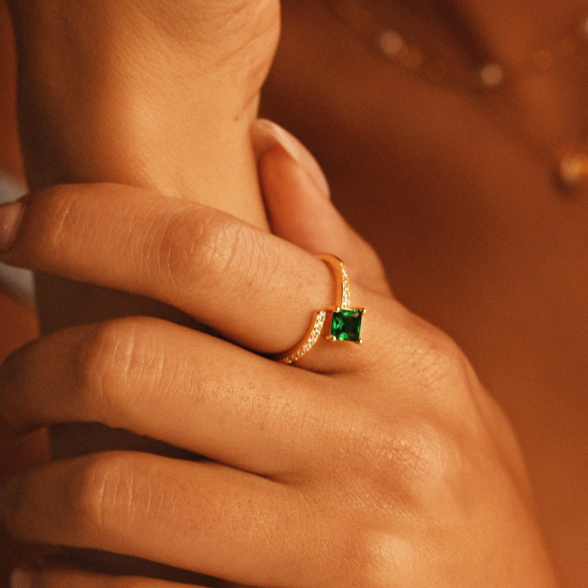 Emerald Wrap Around Ring